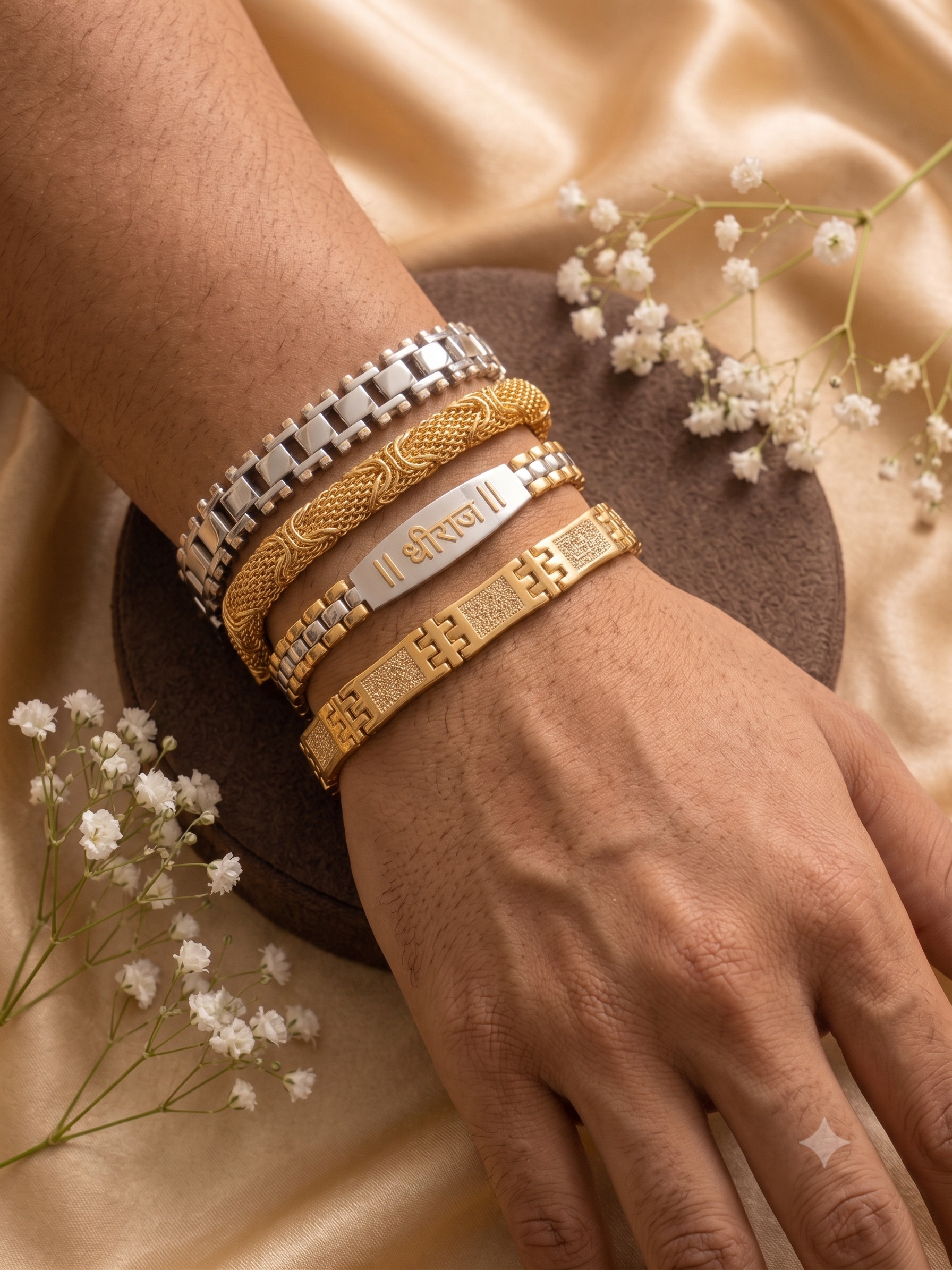 Cover image for Top Rakhi Trends 2026: Why Gold Bracelet Rakhis are the Ultimate Gift for Brothers